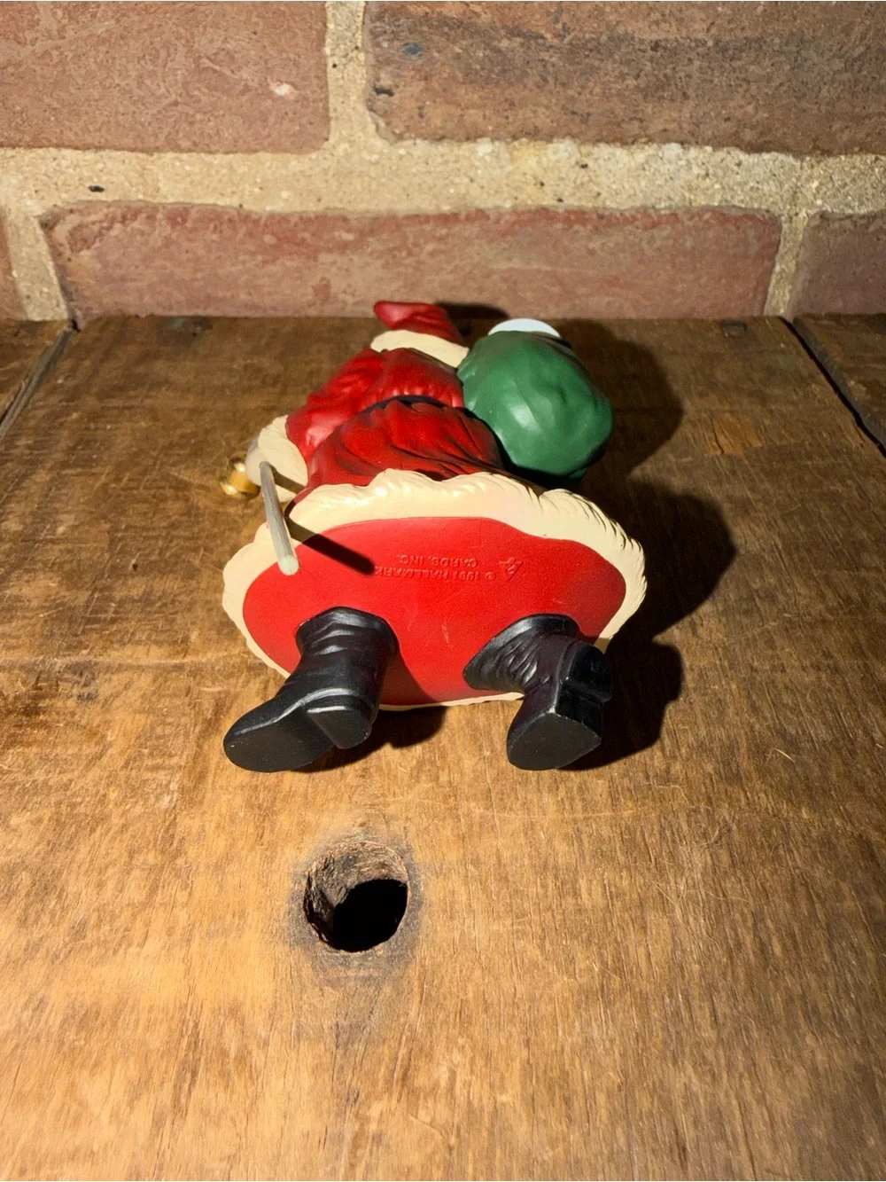 N/A festive red